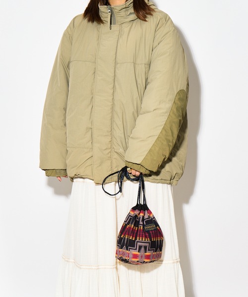 PENDLETON(ペンドルトン)の「【 PENDLETON / ペンドルトン 】コーデュロイ ドローバック 巾着バックCORDUROY DRAW BAG(ショルダーバッグ・レディース・オフホワイト/ブラック/ブルー・FREE)」の9枚目の写真