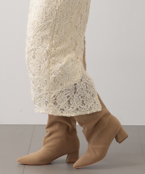 saloon（サルーン）の「SALOON(サルーン)/ワイドシャフトロングブーツ（ブーツ・レディース・ベージュ/ブラック・MEDIUM/LARGE/SMALL）」の2枚目の写真