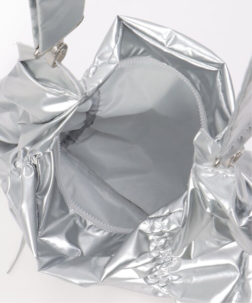 notch.（ノッチ）の「シャイニーショルダーバッグ（ショルダーバッグ・レディース・シルバー系/ブラック・ONESIZE）」の17枚目の写真