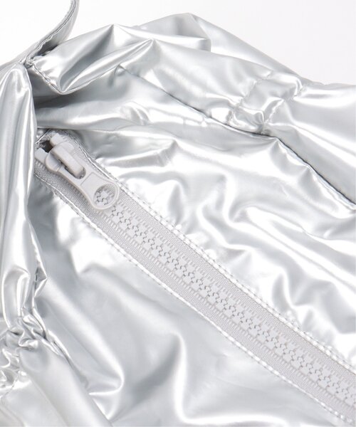 notch.（ノッチ）の「シャイニーショルダーバッグ（ショルダーバッグ・レディース・シルバー系/ブラック・ONESIZE）」の18枚目の写真