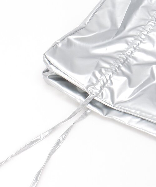 notch.（ノッチ）の「シャイニーショルダーバッグ（ショルダーバッグ・レディース・シルバー系/ブラック・ONESIZE）」の21枚目の写真