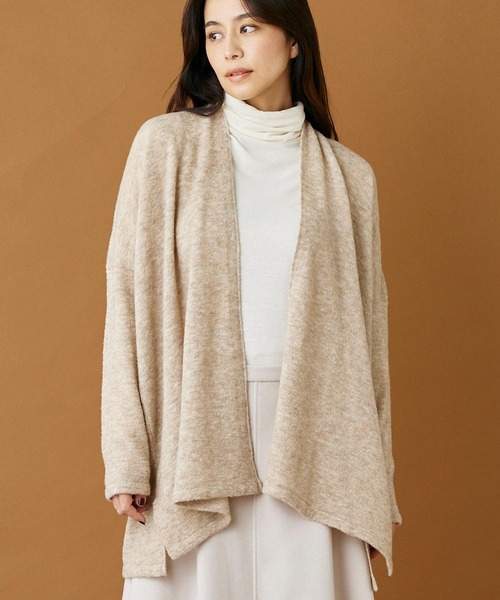 INED CLARO（イネドクラロ）の「フェアリーブークレカーディガン（カーディガン/ボレロ・レディース・ベージュ/グレー・フリー）」の2枚目の写真