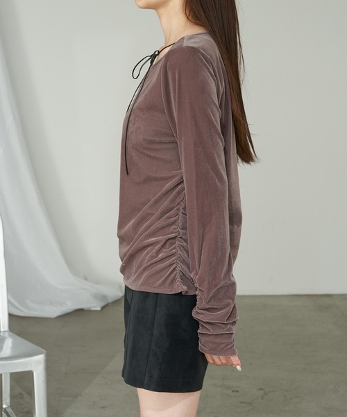 RAY CASSIN(レイカズン)の「【万能アイテム】柄シアーインナー / ベロア / 花柄(Tシャツ/カットソー・レディース・チャコールグレー/アイボリー/ブラック系その他2/ベージュ系その他2・FREE)」の17枚目の写真