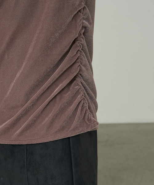 RAY CASSIN(レイカズン)の「【万能アイテム】柄シアーインナー / ベロア / 花柄(Tシャツ/カットソー・レディース・チャコールグレー/アイボリー/ブラック系その他2/ベージュ系その他2・FREE)」の21枚目の写真