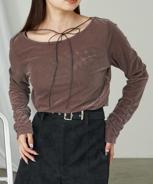 RAY CASSIN(レイカズン)の「【万能アイテム】柄シアーインナー / ベロア / 花柄(Tシャツ/カットソー・レディース・チャコールグレー/アイボリー/ブラック系その他2/ベージュ系その他2・FREE)」の10枚目の写真