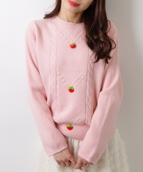 Lace Ladies(レースレディース)の「ストロベリー モチーフ付き クルーネック ケーブル ニット プルオーバー(ニット/セーター・レディース・ホワイト/ピンク/ミント・FREE)」の11枚目の写真