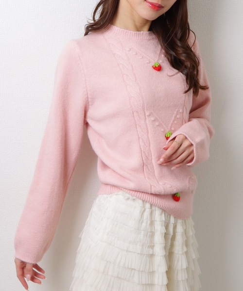 Lace Ladies(レースレディース)の「ストロベリー モチーフ付き クルーネック ケーブル ニット プルオーバー(ニット/セーター・レディース・ホワイト/ピンク/ミント・FREE)」の14枚目の写真