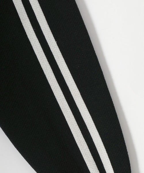 Salong hameu（サロン ハミュー）の「サッカーユニフォームデザイン ゲームシャツ風ウォッシャブルニット ジップブルゾン メンズ レディース ユニセックス/トラックジャケット（ニット/セーター・メンズ・オフホワイト/ブラック/ネイビー・M/L/LL）」の11枚目の写真