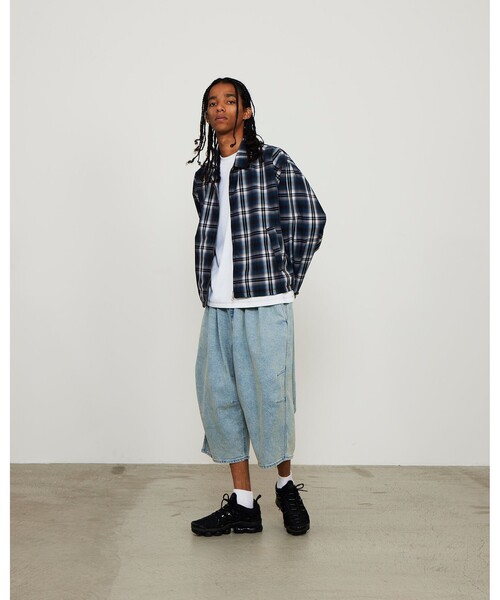 BEAMS（ビームス）の「クウォーターレングス デニム ウェビングパンツ（その他パンツ・メンズ・サックスブルー/ブラック・M/S/XL/L）」の5枚目の写真