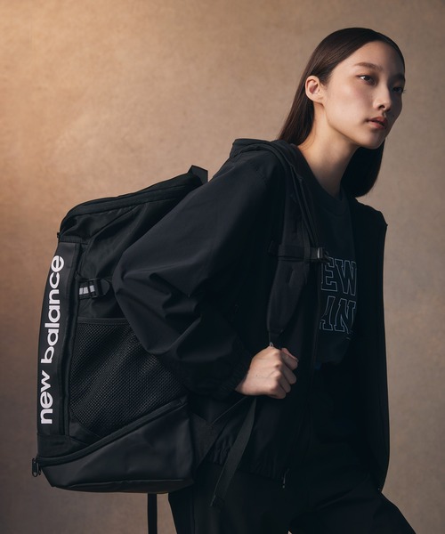 セール】ストレッチウーブンジャケット（パーカー）｜New Balance