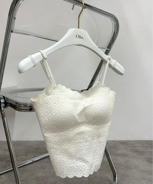 Olu.（オルドット）の「スカラップカップ付きインナー（キャミソール・レディース・ホワイト/ブラック・FREE）」の12枚目の写真