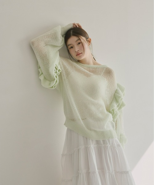 Olu.（オルドット）の「スカラップカップ付きインナー（キャミソール・レディース・ホワイト/ブラック・FREE）」の4枚目の写真