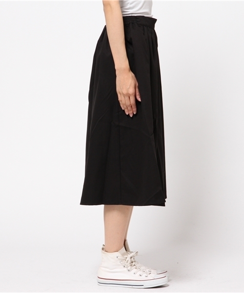 earth music&ecology(アースミュージックアンドエコロジー)の「ミモレフレアースカート(スカート・レディース・レッド/ウッド/キャメル/モスグリーン/ブラック/カーキ/ネイビー・FREE)」の11枚目の写真