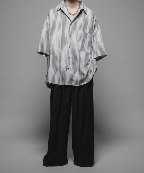 CASPER JOHN（キャスパージョン）の「Tie dye stripe over shirts/タイダイストライプオーバーシャツ（シャツ/ブラウス・メンズ・ホワイト/ブラック/グレイッシュベージュ・X-SMALL/SMALL/MEDIUM/LARGE）」の9枚目の写真