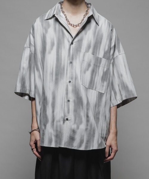CASPER JOHN（キャスパージョン）の「Tie dye stripe over shirts/タイダイストライプオーバーシャツ（シャツ/ブラウス・メンズ・ホワイト/ブラック/グレイッシュベージュ・X-SMALL/SMALL/MEDIUM/LARGE）」の5枚目の写真