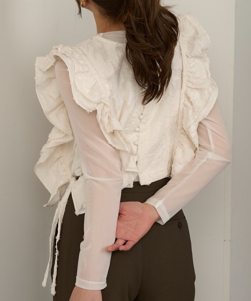 MAGASIN DE MODE Chou Chou(マガジンデモードシュシュ)の「【MAGASIN DE MODE Chou Chou】フリンジジャガードフリルジレ XNN※(ベスト・レディース・アイボリー/ブラック・FREE)」の7枚目の写真
