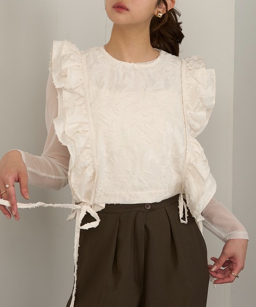 MAGASIN DE MODE Chou Chou(マガジンデモードシュシュ)の「【MAGASIN DE MODE Chou Chou】フリンジジャガードフリルジレ XNN※(ベスト・レディース・アイボリー/ブラック・FREE)」の16枚目の写真