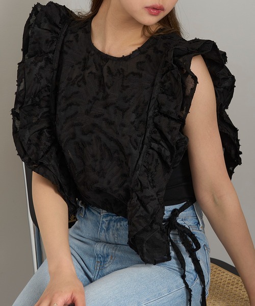 MAGASIN DE MODE Chou Chou(マガジンデモードシュシュ)の「【MAGASIN DE MODE Chou Chou】フリンジジャガードフリルジレ XNN※(ベスト・レディース・アイボリー/ブラック・FREE)」の17枚目の写真