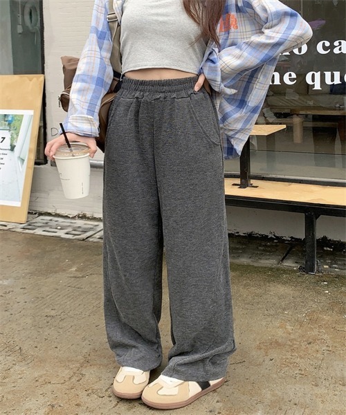 FREE STYLISTS(フリー スタイリスト)の「脇切り替えデザインスウェットパンツ(スウェットパンツ・レディース・ブラック/ライトグレー/チャコールグレー・M/L/XL/S)」の11枚目の写真