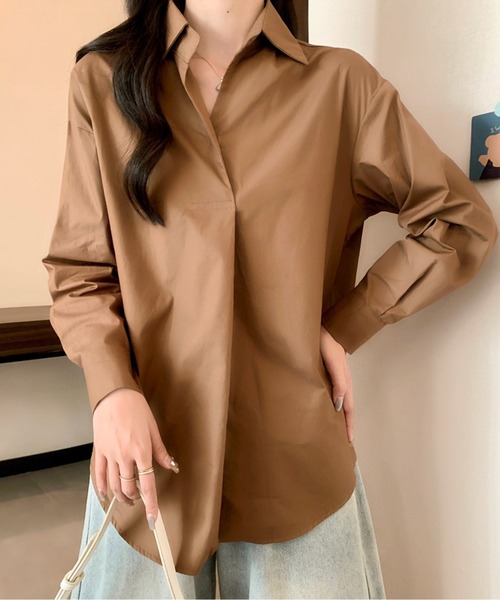 AMAJI(アマジ)の「フロントプリーツブラウス(シャツ/ブラウス・レディース・ホワイト/ブラウン・MEDIUM/LARGE)」の3枚目の写真