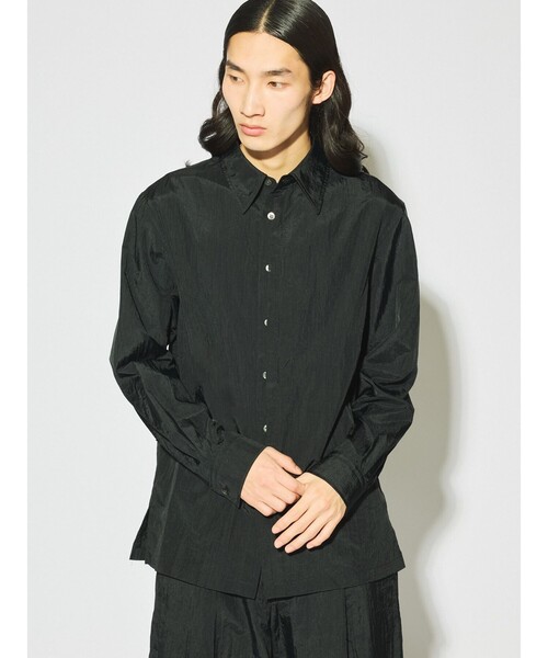 MIDIUMISOLID（ミディウミソリッド）の「MIDIUMISOLID Men’s フライフロントナイロンシャツ（シャツ/ブラウス・メンズ・ベージュ/ブラック/オフホワイト・48）」の8枚目の写真