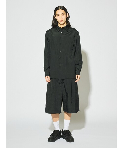 MIDIUMISOLID（ミディウミソリッド）の「MIDIUMISOLID Men’s フライフロントナイロンシャツ（シャツ/ブラウス・メンズ・ベージュ/ブラック/オフホワイト・48）」の11枚目の写真