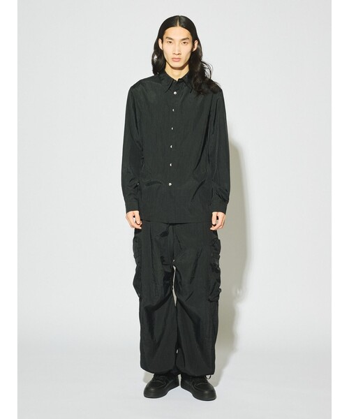 MIDIUMISOLID（ミディウミソリッド）の「MIDIUMISOLID Men’s フライフロントナイロンシャツ（シャツ/ブラウス・メンズ・ベージュ/ブラック/オフホワイト・48）」の16枚目の写真