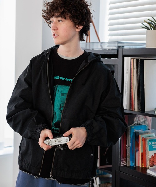 niko and...（ニコアンド）の「WASHEDフードブルゾン（ブルゾン・メンズ・ブラウン/ブラック・MEDIUM/LARGE）」の5枚目の写真