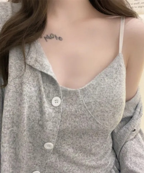 Teem Store(チームストア)の「【カップ付/3点セット】 ベーシックルームウェア パジャマ/セットアップ/キャミソール トップス パンツ 冷房対策(ルームウェア/パジャマ・レディース・ピンク/ライトグレー/チャコール・L/M)」の14枚目の写真