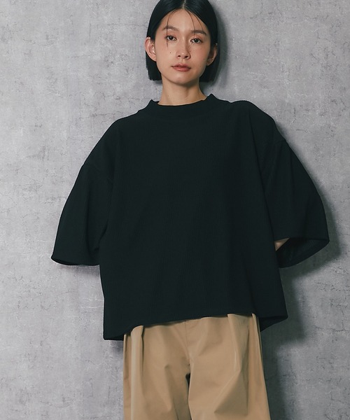 ANOTHER S(アナザーエス)の「モックネック半袖トップス(Tシャツ/カットソー・レディース・アイボリー/ブラック・M)」の11枚目の写真