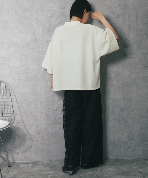 ANOTHER S(アナザーエス)の「モックネック半袖トップス(Tシャツ/カットソー・レディース・アイボリー/ブラック・M)」の22枚目の写真