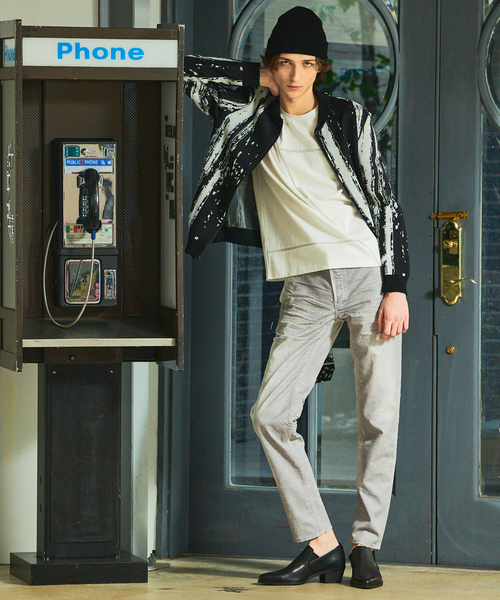 5351 POUR LES HOMMES(ゴーサンゴーイチプールオム)の「【25S/S】プリント テーパード デニム パンツ / オリジナルバンダナ付き(デニムパンツ・メンズ・ライトグレー/グリーン/ライトブルー・44/46/48/50)」の4枚目の写真