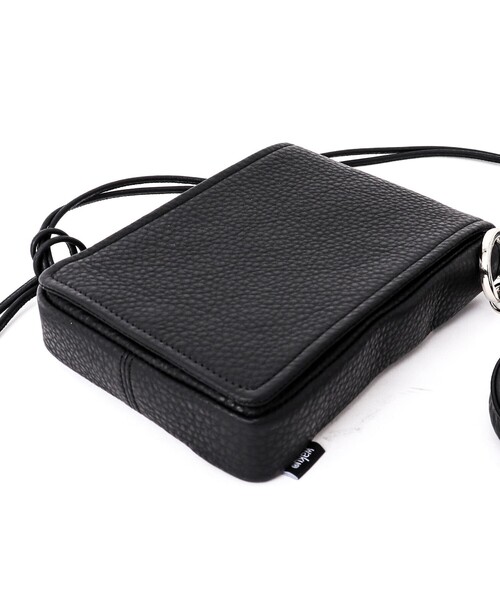 waku（ワク）の「【waku/ワク】レザーフラップショルダー WK-0003（ショルダーバッグ・メンズ・ブラック・FREE）」の4枚目の写真