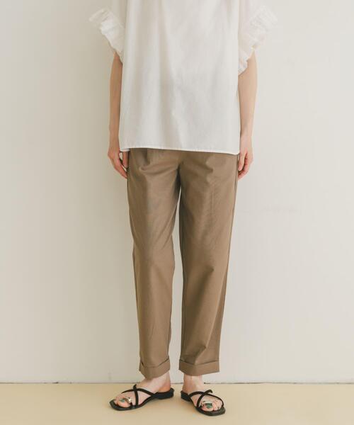 ITEMS URBANRESEARCH（アイテムズ アーバンリサーチ）の「リネン混イージーパンツ（その他パンツ・レディース・モカ/ブルー/ライトベージュ・MEDIUM/SMALL）」の2枚目の写真