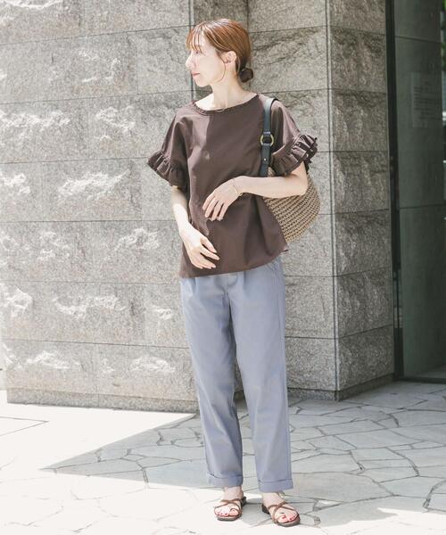 ITEMS URBANRESEARCH（アイテムズ アーバンリサーチ）の「リネン混イージーパンツ（その他パンツ・レディース・モカ/ブルー/ライトベージュ・MEDIUM/SMALL）」の11枚目の写真