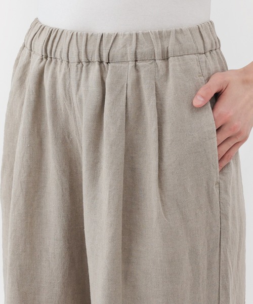 無印良品(ムジルシリョウヒン)の「婦人 リネン 洗いざらしイージーワイドパンツ(その他パンツ・レディース・キナリ/ブラック/ダークオレンジ/チャコールグレー・XL/L/M/S/XS)」の8枚目の写真