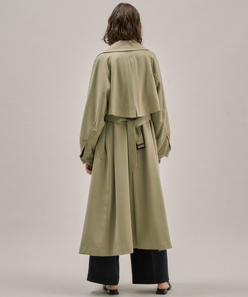 PUBLIC TOKYO（パブリックトウキョウ）の「シックオーバーラップコート（トレンチコート・レディース・アイボリー/ベージュ/ダークグレー・1/2）」の6枚目の写真