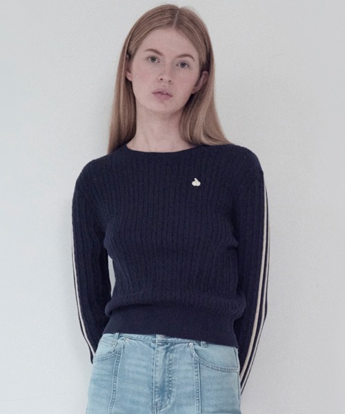 KIRSH(キルシー)の「KIRSH PLAIN LINE POINT CABLE KNIT キルシー プレイン ラインポイント ケーブルニット(ニット/セーター・レディース・グレー/ネイビー/アイボリー・ONE SIZE)」の22枚目の写真