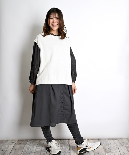 MARAI(マーライ)の「インドコットン シフリー刺繍 コットンワンピース 2WAY(シャツワンピース・レディース・ホワイト/カーキ/チャコール・フリー)」の16枚目の写真
