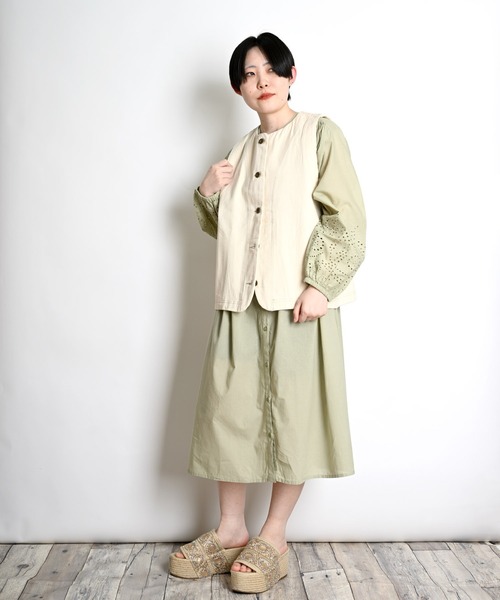 MARAI(マーライ)の「インドコットン シフリー刺繍 コットンワンピース 2WAY(シャツワンピース・レディース・ホワイト/カーキ/チャコール・フリー)」の18枚目の写真