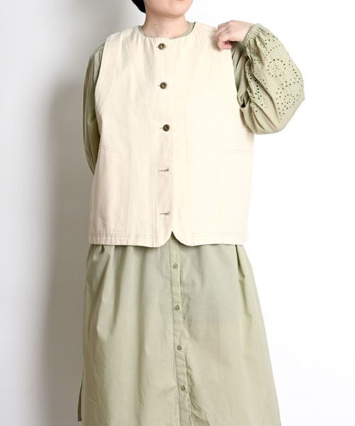 MARAI(マーライ)の「インドコットン シフリー刺繍 コットンワンピース 2WAY(シャツワンピース・レディース・ホワイト/カーキ/チャコール・フリー)」の21枚目の写真