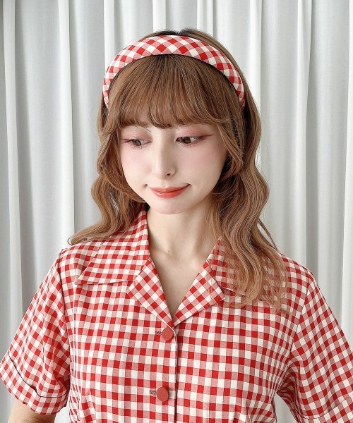 an another angelus（アンアナザーアンジェラス）の「レトロギンガムカチューシャ（カチューシャ・レディース・ホワイト×ブルー/ピンク/ホワイト×グリーン・FREE）」の14枚目の写真