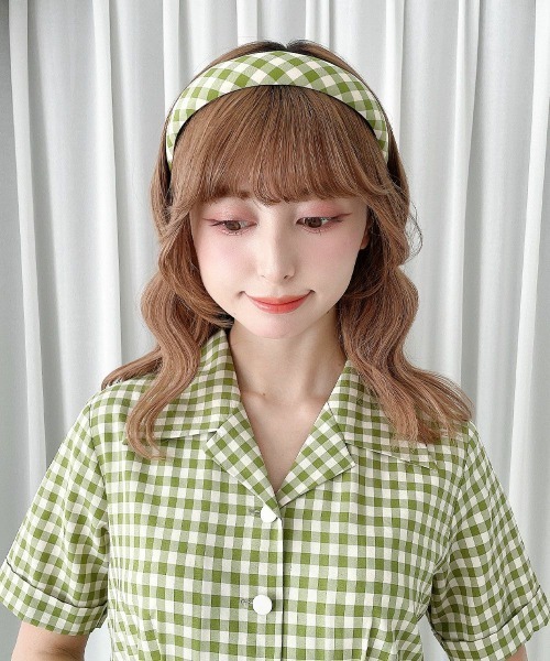 an another angelus（アンアナザーアンジェラス）の「レトロギンガムカチューシャ（カチューシャ・レディース・ホワイト×ブルー/ピンク/ホワイト×グリーン・FREE）」の16枚目の写真