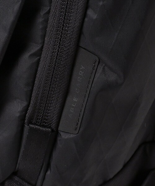 BEAMS(ビームス)の「【MORE VARIATION 開催中】ABLE CARRY / Max EDC X-Pac(バックパック/リュック・メンズ・ブラック・ONE SIZE)」の6枚目の写真