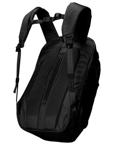 BEAMS(ビームス)の「【MORE VARIATION 開催中】ABLE CARRY / Max EDC X-Pac(バックパック/リュック・メンズ・ブラック・ONE SIZE)」の12枚目の写真