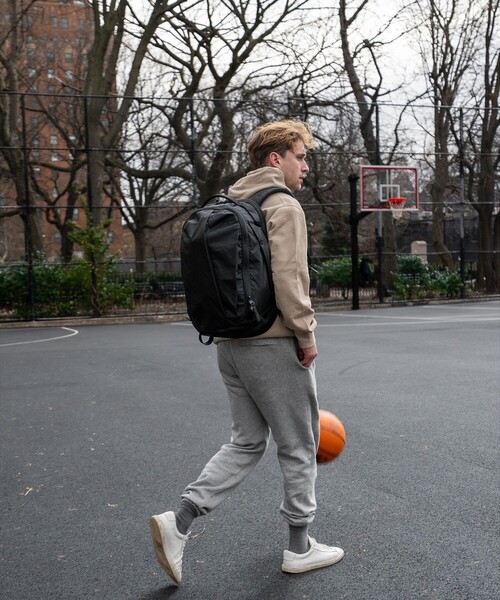 BEAMS(ビームス)の「【MORE VARIATION 開催中】ABLE CARRY / Max EDC X-Pac(バックパック/リュック・メンズ・ブラック・ONE SIZE)」の22枚目の写真