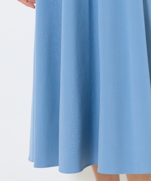 AND COUTURE（アンドクチュール）の「パイピングバックレースアップスカート（スカート・レディース・ブラック/ブルー/ベージュ・MEDIUM/SMALL）」の15枚目の写真