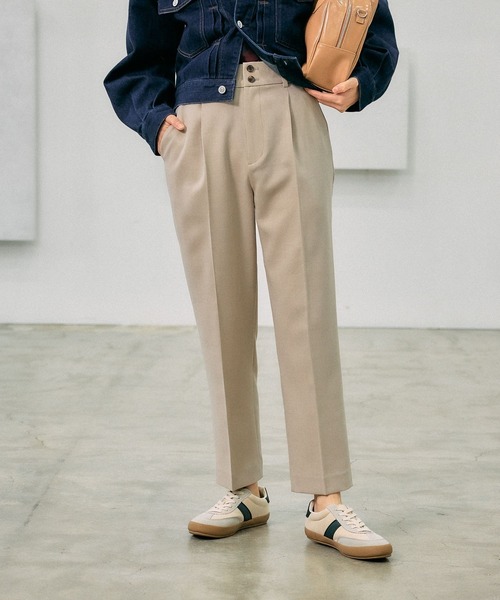 GLOBAL WORK(グローバルワーク)の「お手入れラクラク/SET UPテーパードパンツ/289097(その他パンツ・レディース・ブラック/ライトベージュ/グレイッシュベージュ・MEDIUM/LARGE/SMALL)」の12枚目の写真