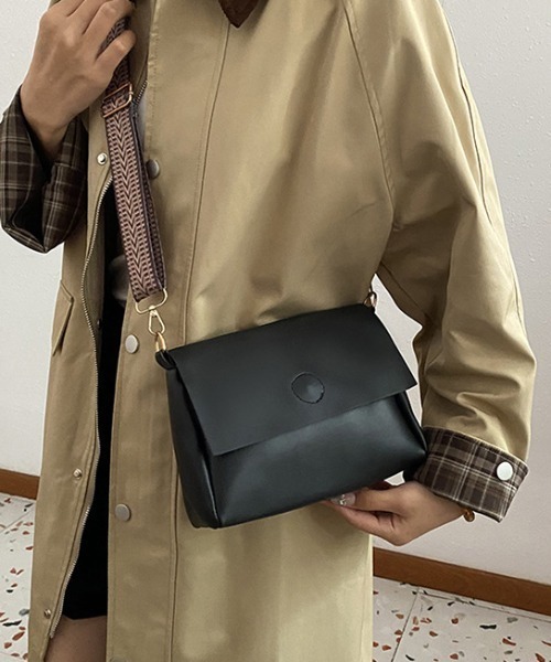 Per sist ence（パーシエンス）の「フェイクレザーマルチWAYバッグ/ショルダーポーチ、着せ替えストラップ付き（ショルダーバッグ・レディース・ブラウン/ブラック・FREE）」の9枚目の写真