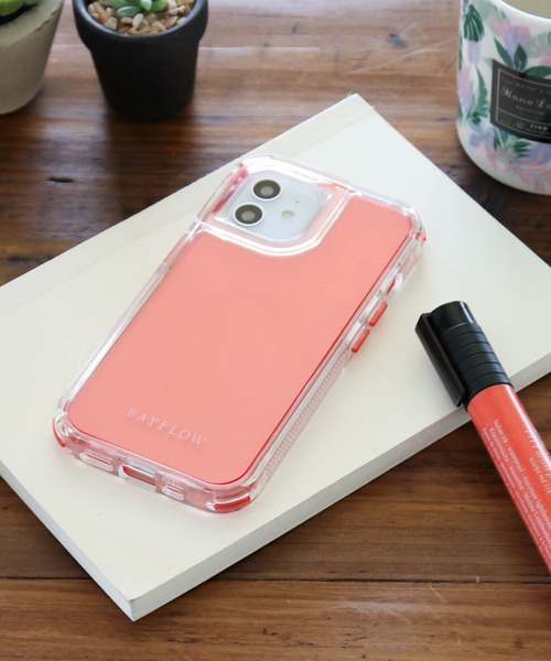 BAYFLOW（ベイフロー）の「BFクリアカラーiPhoneケース(13/14/15対応)（スマホケース/カバー・レディース・イエロー/レッド/ライトグリーン/ブルー/その他・0）」の4枚目の写真